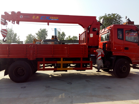 東風專底8噸隨車吊