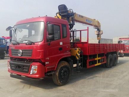 12噸東風專底后八輪隨車吊