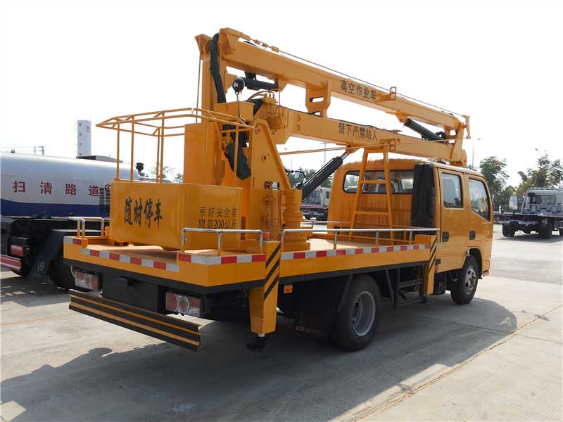 東風14米高空作業車