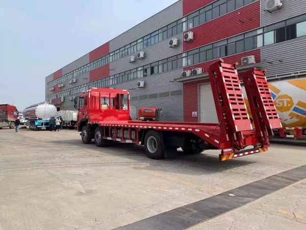 【國六】江淮K5小三軸挖機平板車