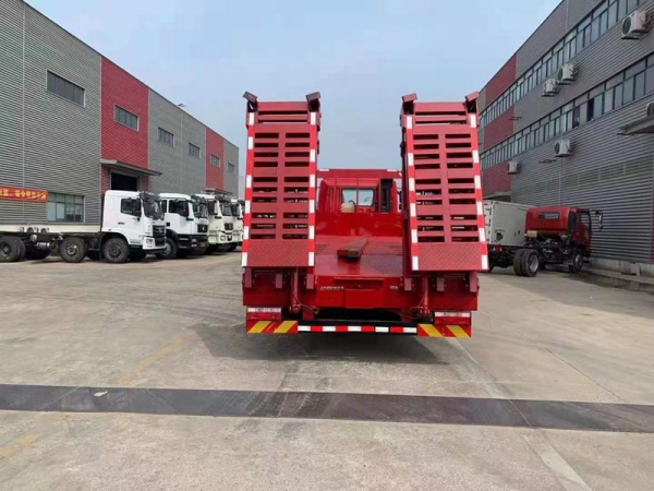 【國六】江淮K5小三軸挖機平板車