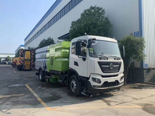 東風(fēng)天錦7水/9塵洗掃車(國六)