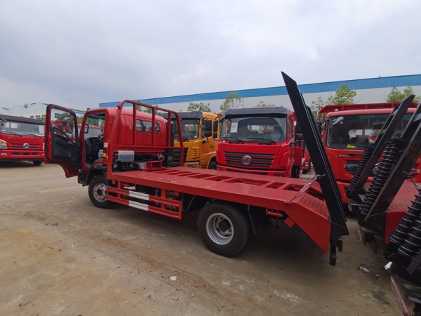 國六豪沃藍牌平板運輸車