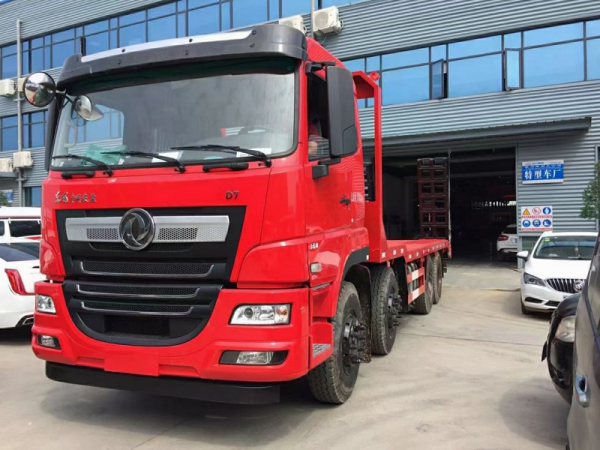 東風(fēng)D7前四后八平板運(yùn)輸車