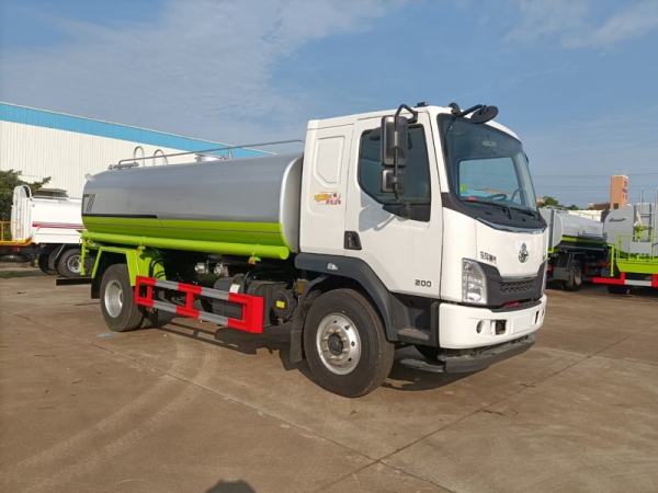 東風(fēng)柳汽15噸灑水車