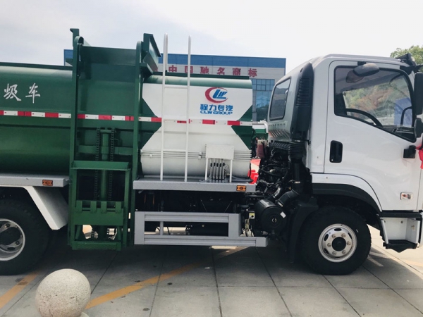 東風D1餐廚垃圾車8方罐體