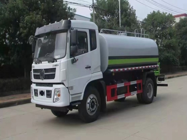 東風(fēng)福瑞卡12方灑水車